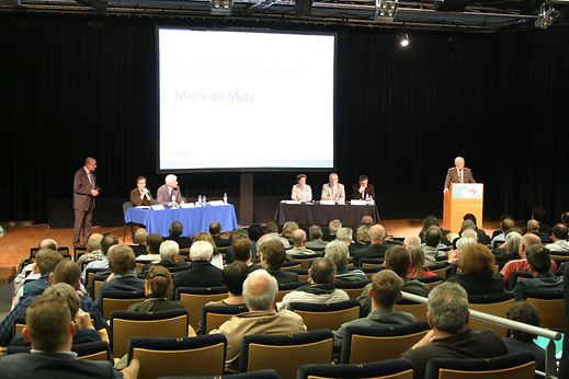 Près de 250 personnes sont venues jeudi soir à Metz-Congrès. Combien seront-elles le jeudi 21 mai au Théâtre municipal de Thionville?