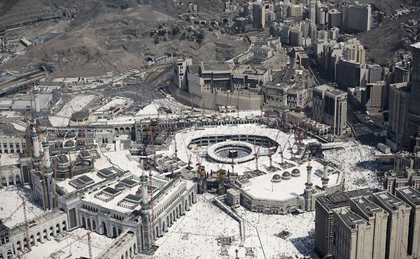 Une vue aérienne de la Grande Mosquée et du Kaaba, La Mecque, septembre 2015.