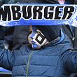 03.02.2018, Hamburg: Fu·üball Bundesliga, 25. Spieltag: Hamburger SV - FSV Mainz im Volksparkstadion. Ein junger HSV Fan hält den Schal hoch und hat sich die Raute ins Gesicht gemalt. ( Foto: Carmen Jaspersen/dpa - WICHTIGER HINWEIS: Aufgrund der Akkreditierungsbestimmungen der DFL ist die Publikation und Weiterverwertung im Internet und in Online-Medien während des Spiels auf insgesamt fünfzehn Bilder pro Spiel begrenzt. +++ dpa-Bildfunk +++