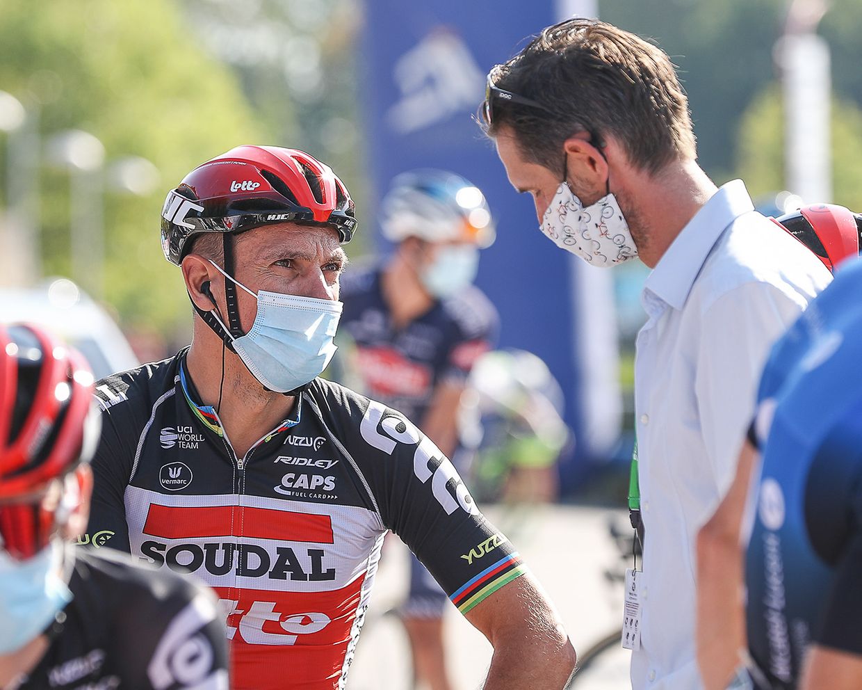 Philippe Gilbert (B/Lotto-Soudal) im Gespräch mit Frank Schleck.