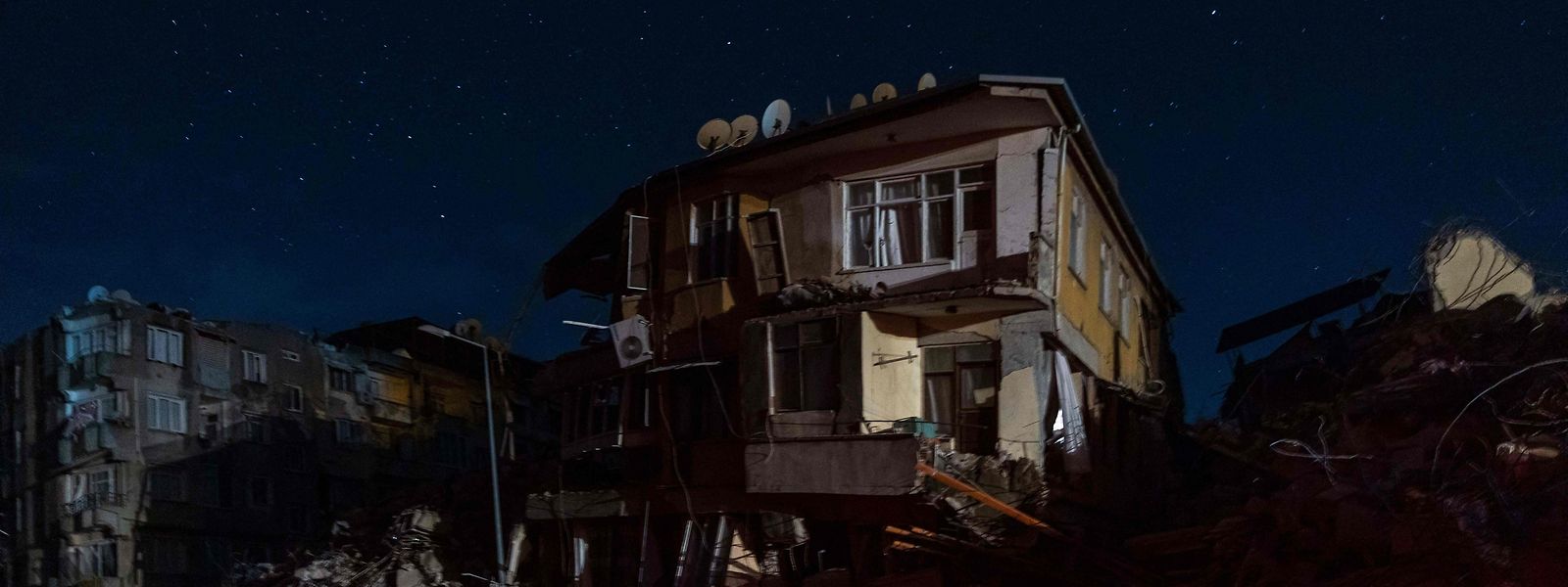 Ein Erdbeben der Stärke 6,4 hatte am Montag die südosttürkische Provinz Hatay erschüttert. 