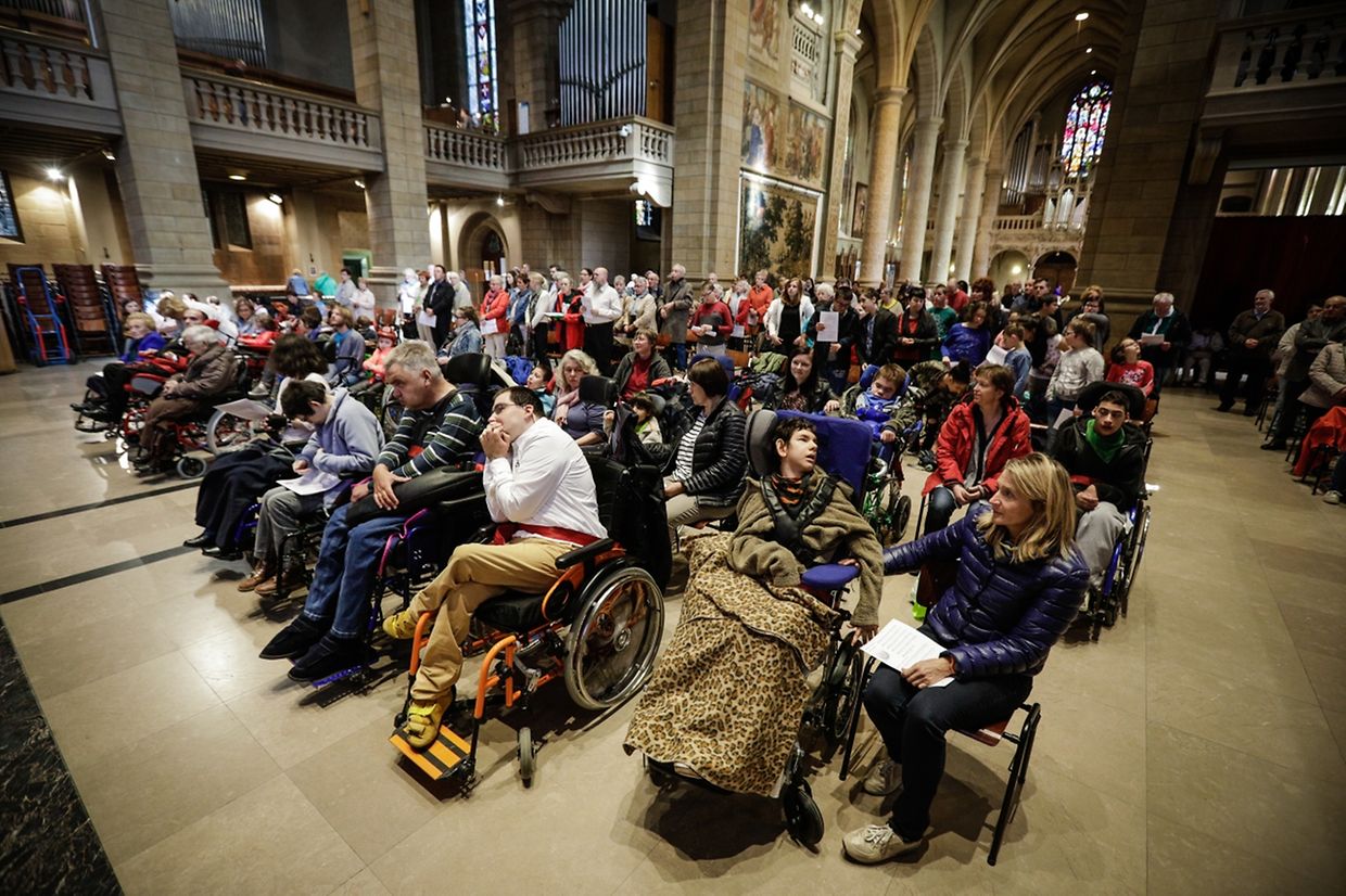Messe für Menschen mit Behinderung.