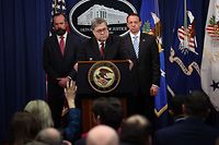 WASHINGTON, DC - APRIL 18: U.S. Attorney General William Barr (C) takes questions about the release of the redacted version of the Mueller Report at the Department of Justice April 18, 2019 in Washington, DC. Members of Congress are expected to receive copies of the report later this morning with the report being released publicly soon after. Also pictured (L-R) are Ed OCallaghan, Acting Principal Associate Deputy Attorney General and Deputy Attorney General Rod Rosenstein.   Win McNamee/Getty Images/AFP
== FOR NEWSPAPERS, INTERNET, TELCOS & TELEVISION USE ONLY ==
