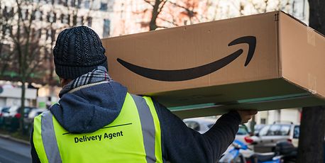 Amazon faces Black Friday protests, strikes in 40 countries - Vimarsana News
