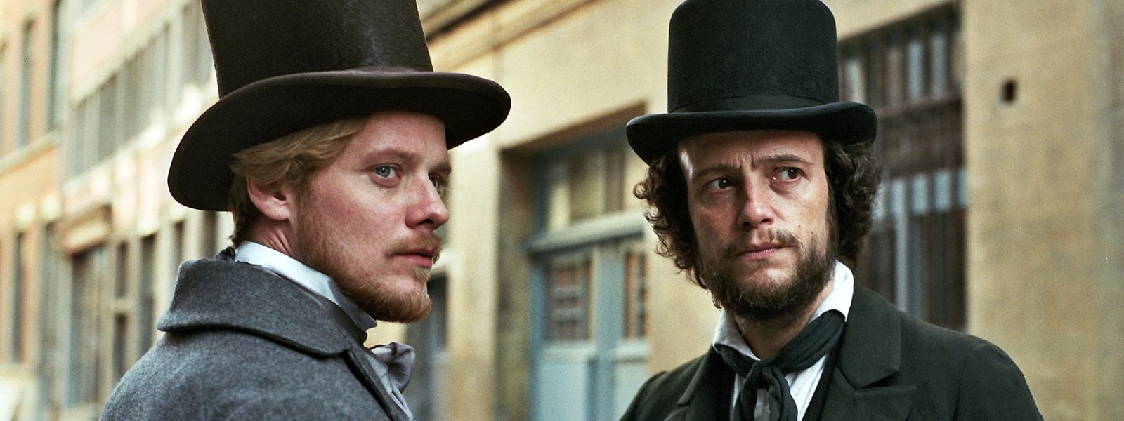 Friedrich Engels (Stefan Konarske) und Karl Marx (August Diehl).