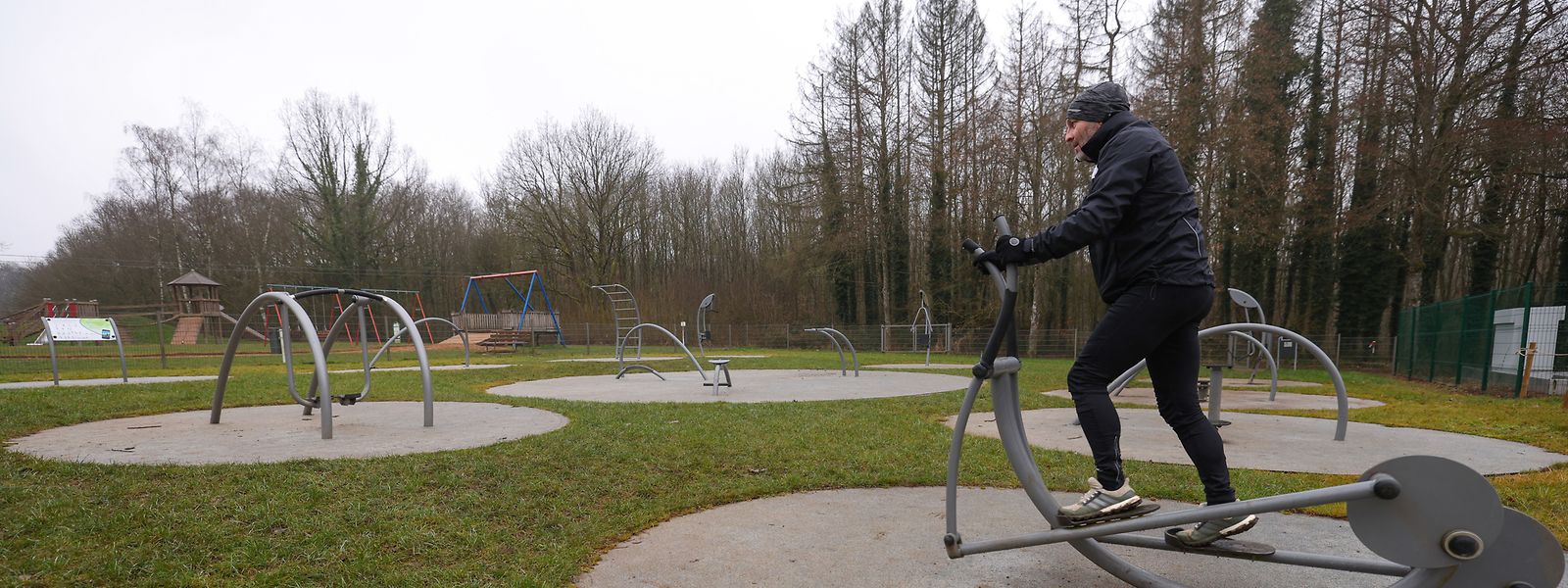 Trainieren im Freien ist in Luxemburg vielerorts möglich, Outdoor-Fitness-Parks oder Trimm-dich-Pfaden sei dank.