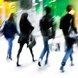 Junge Leute Jugend Jungendliche Schule Beruf Einkaufen (Shutterstock)