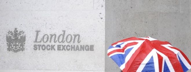 Die britische Wirtschaft leidet jetzt bereits unter dem bevorstehenden Brexit. 