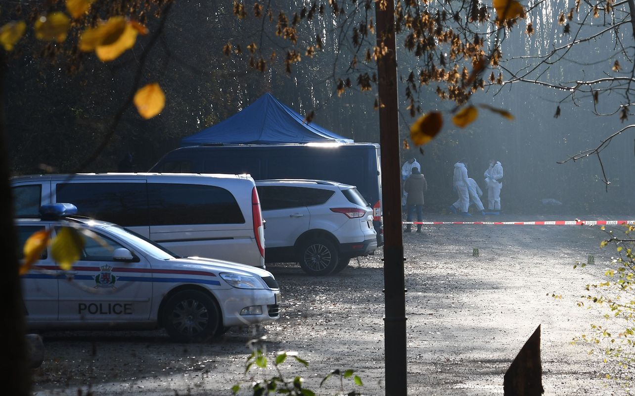 Die Polizei war am Montagvormittag mit einem Großaufgebot am Tatort im Einsatz. 