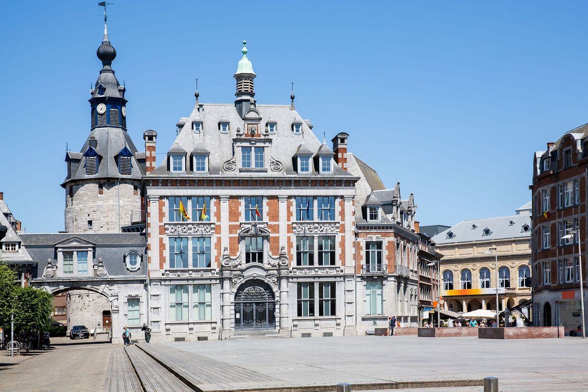 The Palais de Congress on Namur's main square 