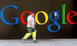  (SWITZERLAND - Tags: SCI TECH BUSINESS)