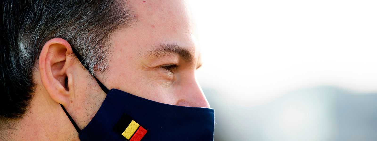 L'augmentation drastique de 27% du rythme de contaminations au covid a entrainé un sérieux tour de vis du Premier ministre belge.