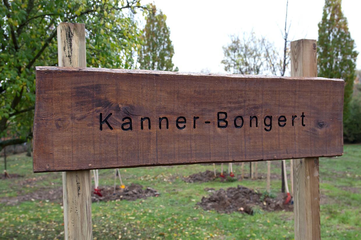 Nationaler Tag des Baumes in der Gemeinde Bettemburg: Einweihung des "Kannerbongert" in Noertzingen sowie das Pflanzen von Bäumen für die Neugeborenen der Gemeinde Bettemburg. (Foto: Alain Piron)
