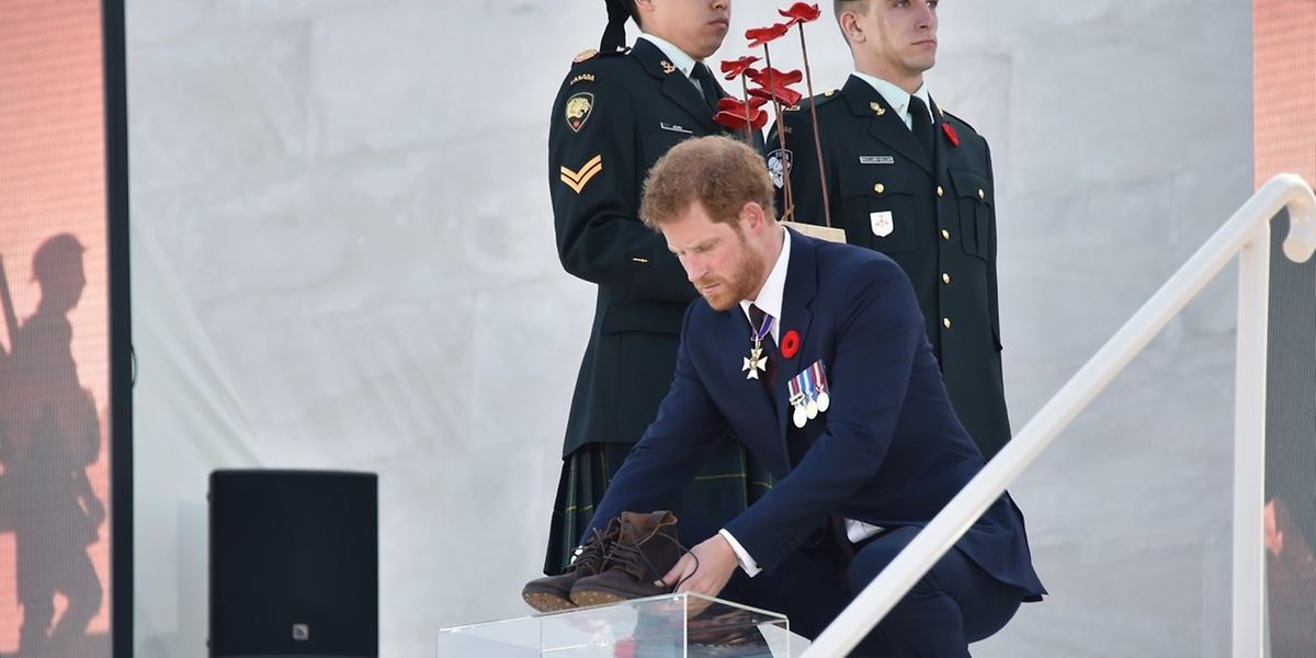Prince Harry nahm am 9. April an der Gedenkzeremonie am "Canadian National Vimy Memorial" im französischen Vimy teil. 