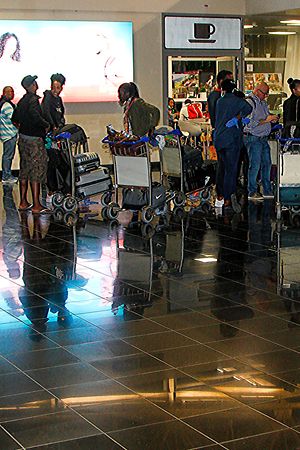 Quase duas centenas de portugueses retidos em Cabo Verde