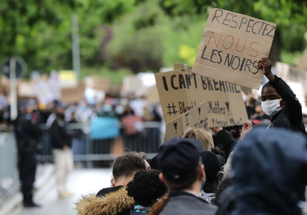 Rund 1500 Menschen sind laut Polizeiangaben dem Aufruf von "Lëtz Rise Up" am Freitag gefolgt.