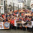 A marcha laranja invadiu as ruas da capital este sábado.