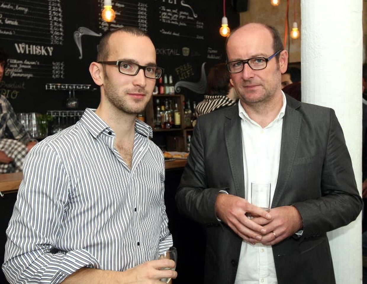 Le créateur de la série, Bernard Michaux, à gauche.