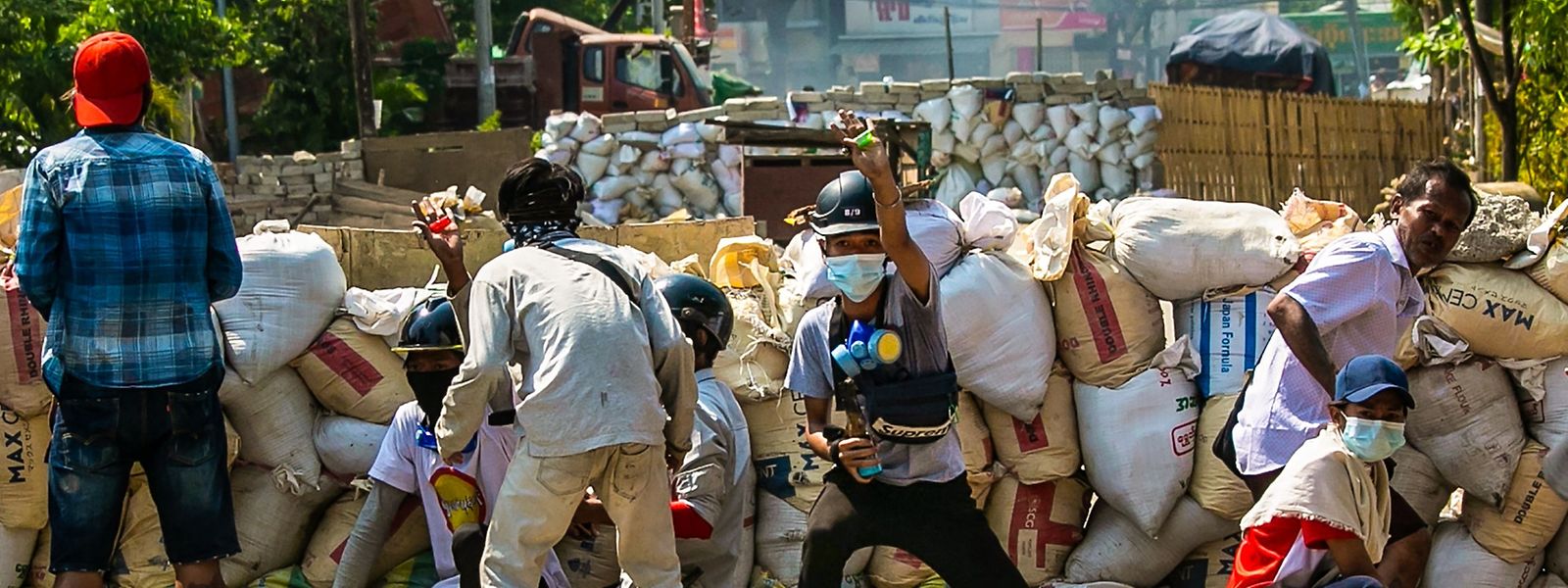 Obwohl bereits mehr als 260 Tote zu beklagen sind, haben die Demonstranten ihren Mut noch nicht verloren.