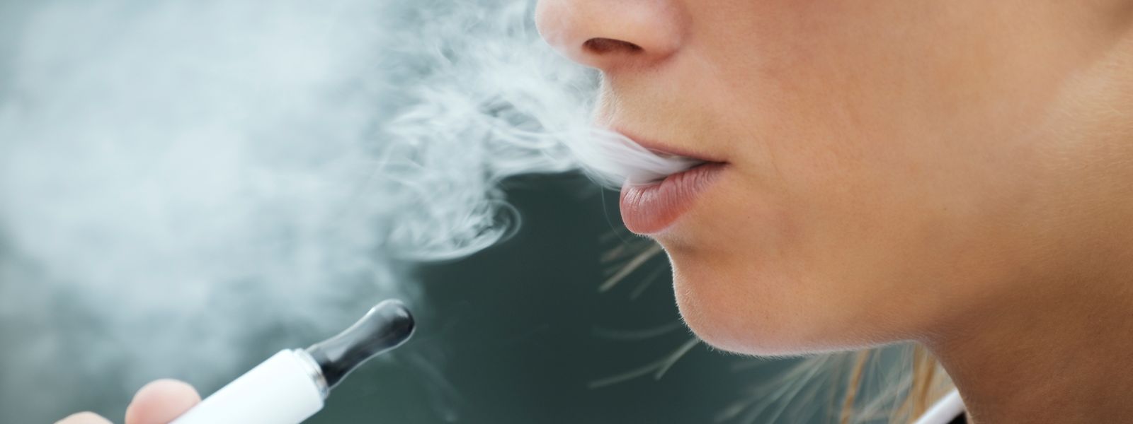 Etudes La cigarette électronique, néfaste aussi pour la bouche
