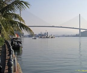 SAMSUNG DIGITAL CAMERA