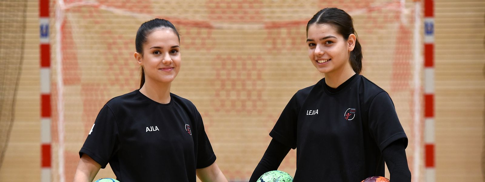 Ajla Skenderovic (l.) und Lejla Sinani sind Teamkolleginnen bei den Red Boys und der U17-Nationalmannschaft.