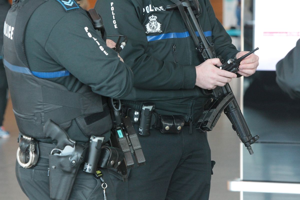 Verstärkte Kontrollen und Wachposten am Flughafen Findel und am Hauptbahnhof Luxemburg.