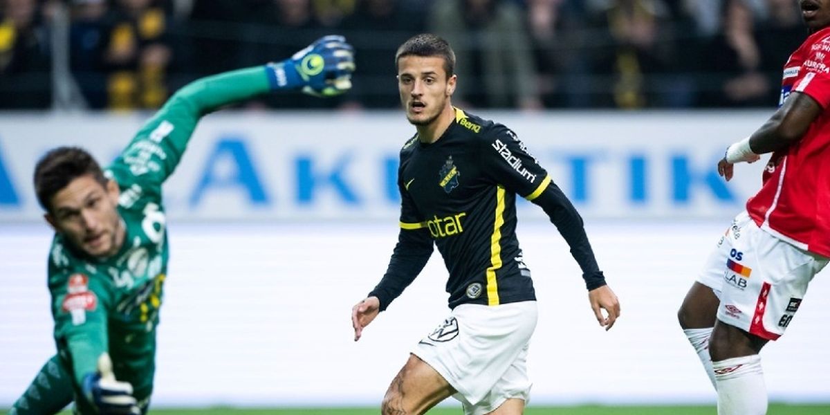 Vincent Thill bringt AIK gegen Degerfors in Führung.