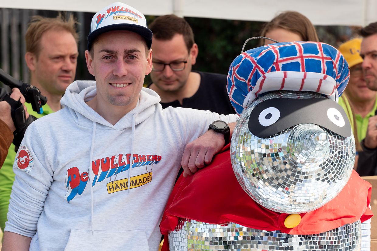 Innerhalb von einer Stunde waren alle rund 250 Superjhemp-Péckvillecher von Marc Einsweiler ausverkauft.