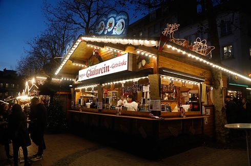 Une centaine de chalets sont installés dans le centre de la capitale