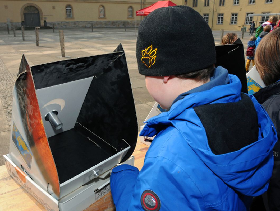 Im Hof der Abtei Neumünster.