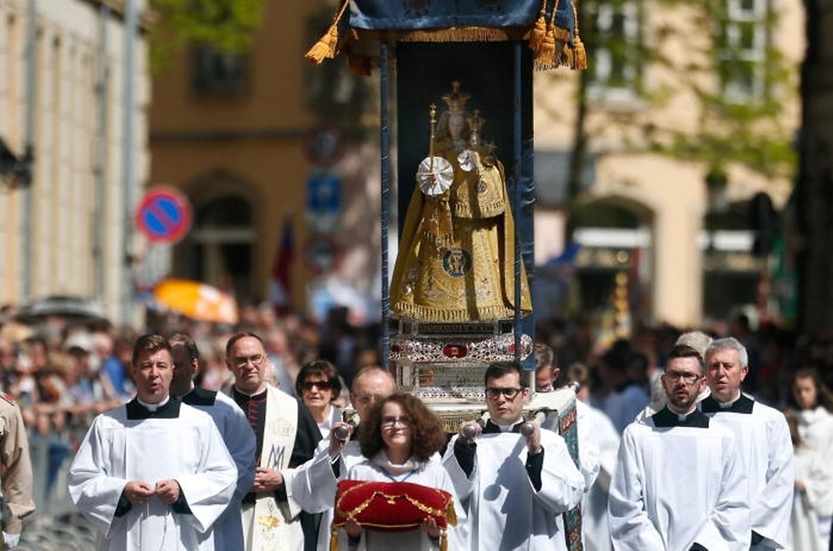 Oktav, Octave, Oktave - Schlusspr�ssessioun, Schlussprozession 2015, Luxembourg, le 10 Mai 2015. Photo: Chris Karaba