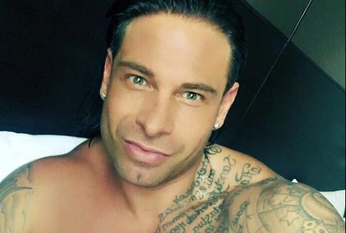 Zweite Karriere des Fußballtorwarts: Wiese steigt in den Wrestlingring