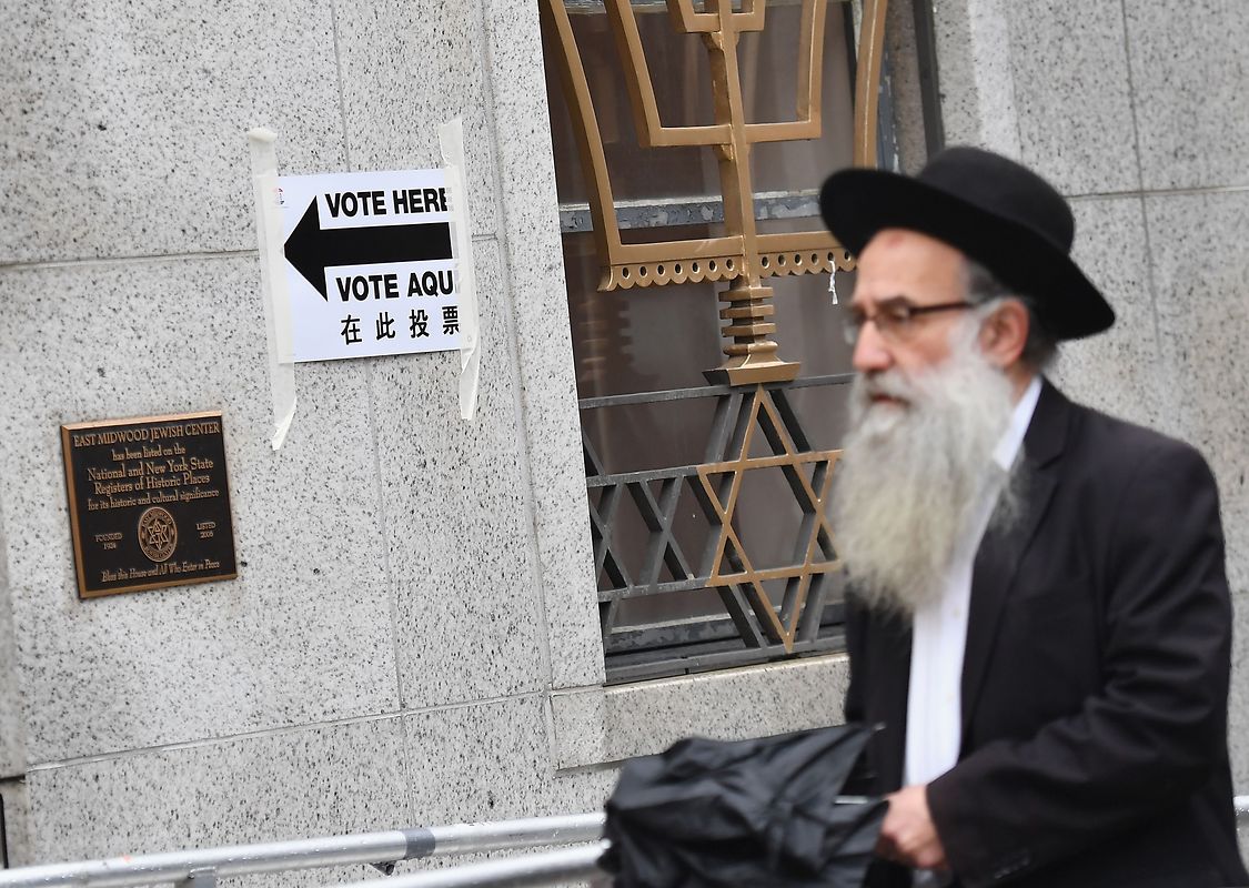 Dieses Gemeindemitglied hat die Bürgerpflicht noch vor sich. 