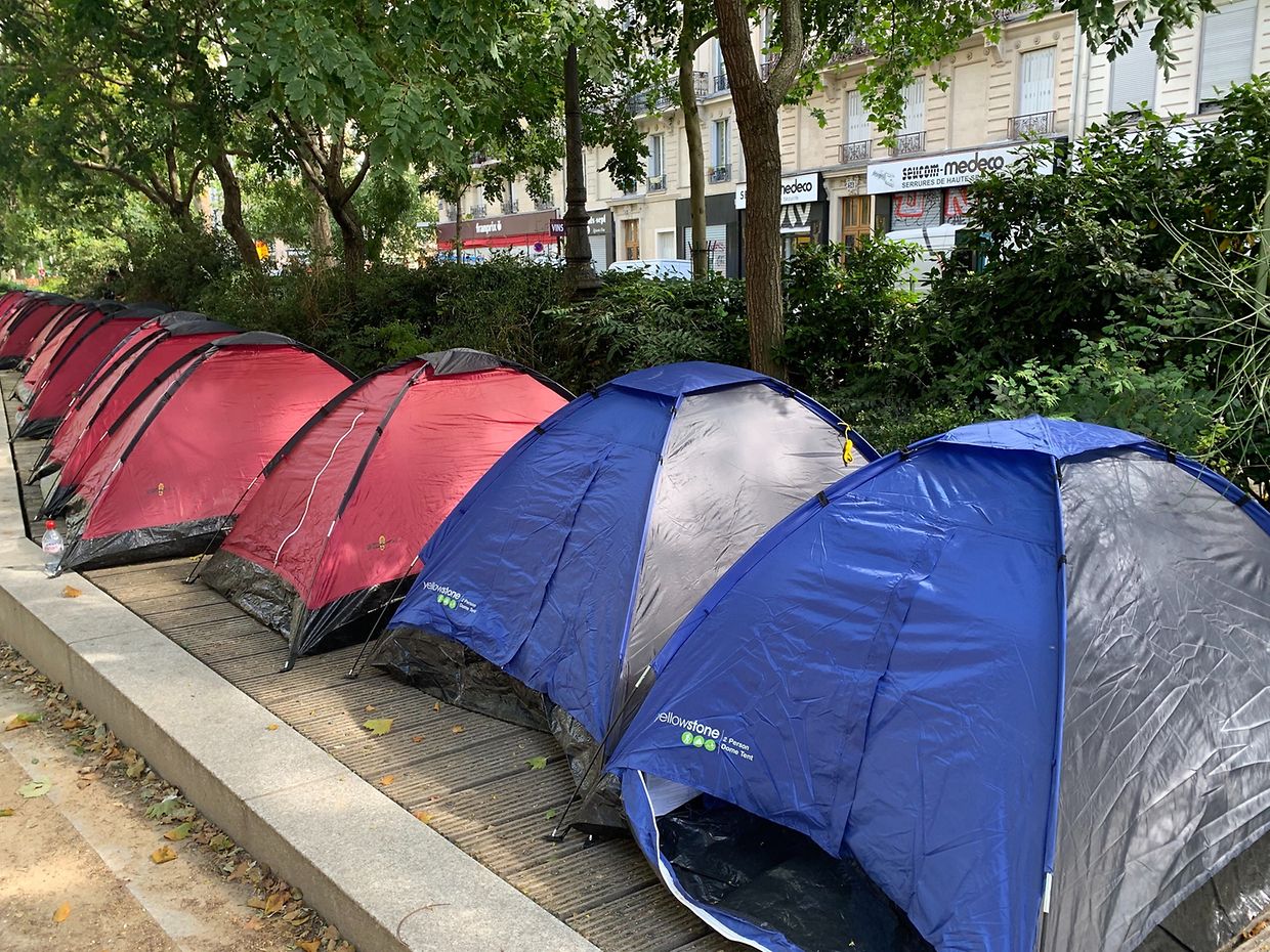 Migranten In Frankreich Unwurdige Lebensbedingungen In Zeltstadten