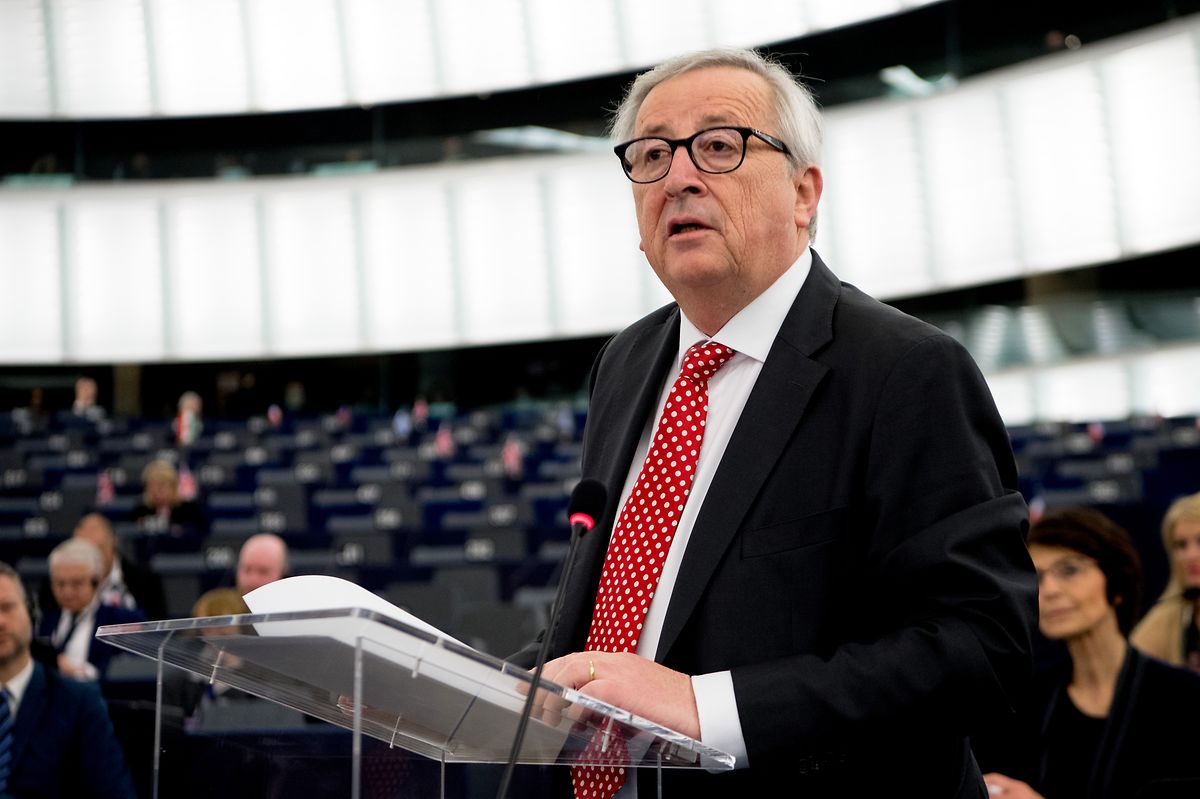 EU-Kommissionspräsident Jean-Claude Juncker bemängelte am Freitag die mangelnde Entschlossenheit der deutschen Bundesregierung, ihre Klimaziele umzusetzen.