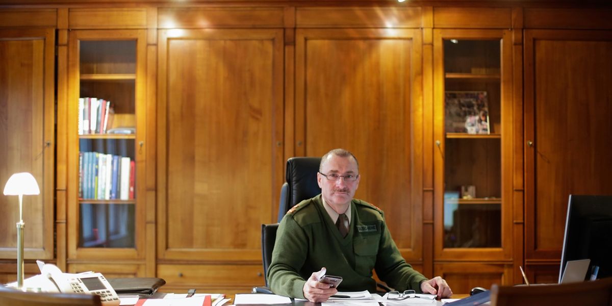 Generalstabschef Alain  Duschène in seinem Büro  in der hauptstädtischen  Rue Goethe. Ende August 2018 zieht der Etat-Major übergangsweise nach Gasperich an die Route d'Esch.