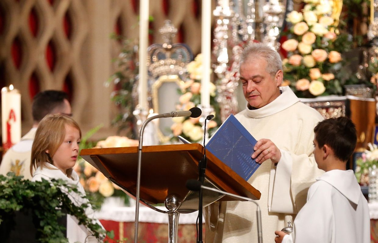 Messe für die neue Pfarrei "Dräilännereck Musel a Ganer Saint-Nicolas"