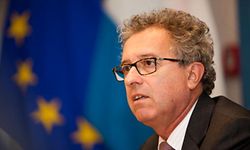 Finanzminister Gramegna wurde früh über die LuxLeaks-Recherchen informiert - das zeigt der Brief des Journalistenkonsortiums ICIJ, den Sie hier nachlesen können.