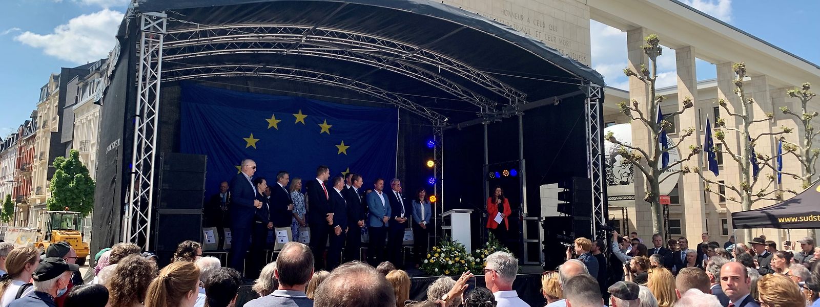La cérémonie d'ouverture de la journée de l'Europe s'est achevée sur l'écoute de l'hymne officiel de l'Union européenne et de l'hymne national ukrainien, joués par les enseignants du conservatoire de la Ville d'Esch.