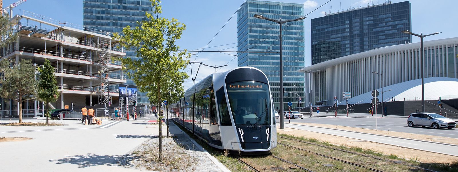 Nicht nur verkehrstechnisch, sondern auch urbanistisch habe sich mit der Tram in Kirchberg so einiges verändert, findet Infrastrukturminister François Bausch. 