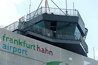 The control tower of Frankfurt Hahn airport is pictured 100 kilometers (60 miles) west of Frankfurt, Germany June 6, 2016.  REUTERS/Ralph Orlowski