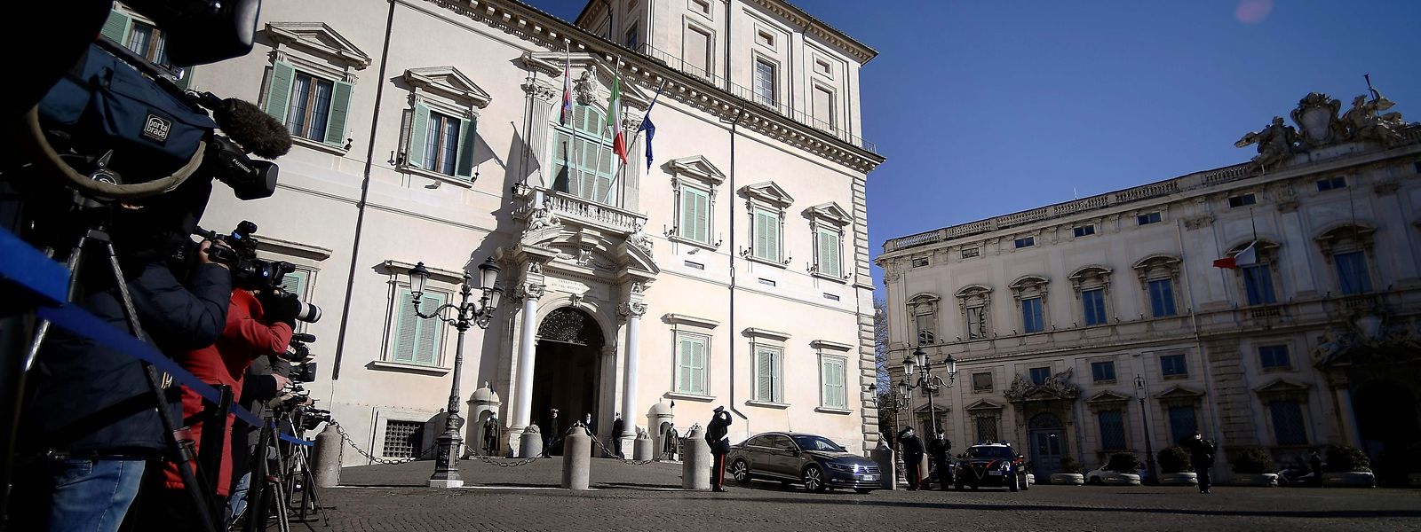 Der weitere Verlauf der Regierungskrise entscheidet sich nun im Präsidentenpalast in Rom, wo Guiseppe Conte hofft, erneut den Auftrag zur Regierungsbildung zu erhalten.