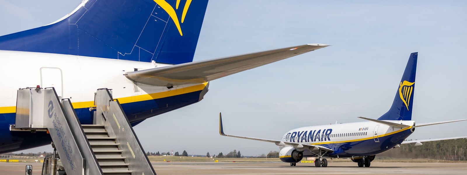 In Belgien könnten die Ryanair-Jets im lukrativen Sommer wegen Streiks auf dem Boden bleiben müssen.