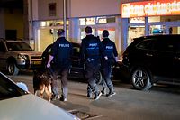 Im Bahnhofsviertel halten nicht nur uniformierte Polizisten Ausschau nach Dealern. Zivilbeamten wurden im Oktober 2019 Drogen angeboten.