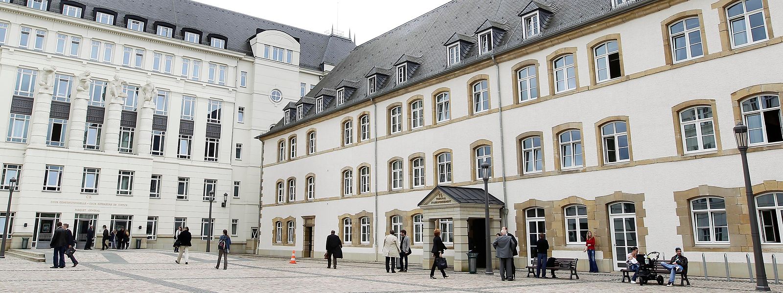 Au Luxembourg, certaines préoccupations existent notamment en ce qui concerne les retards dans le traitement des demandes d'accès aux documents détenus par les autorités publiques.