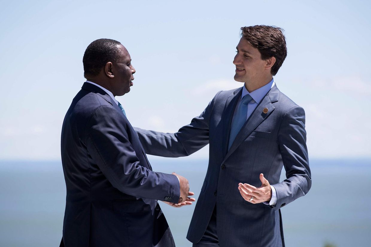 Os líderes do G7 assinaram um texto no qual defendem um comércio internacional com “regras” e se comprometem a tentar “reduzir as barreiras alfandegárias”