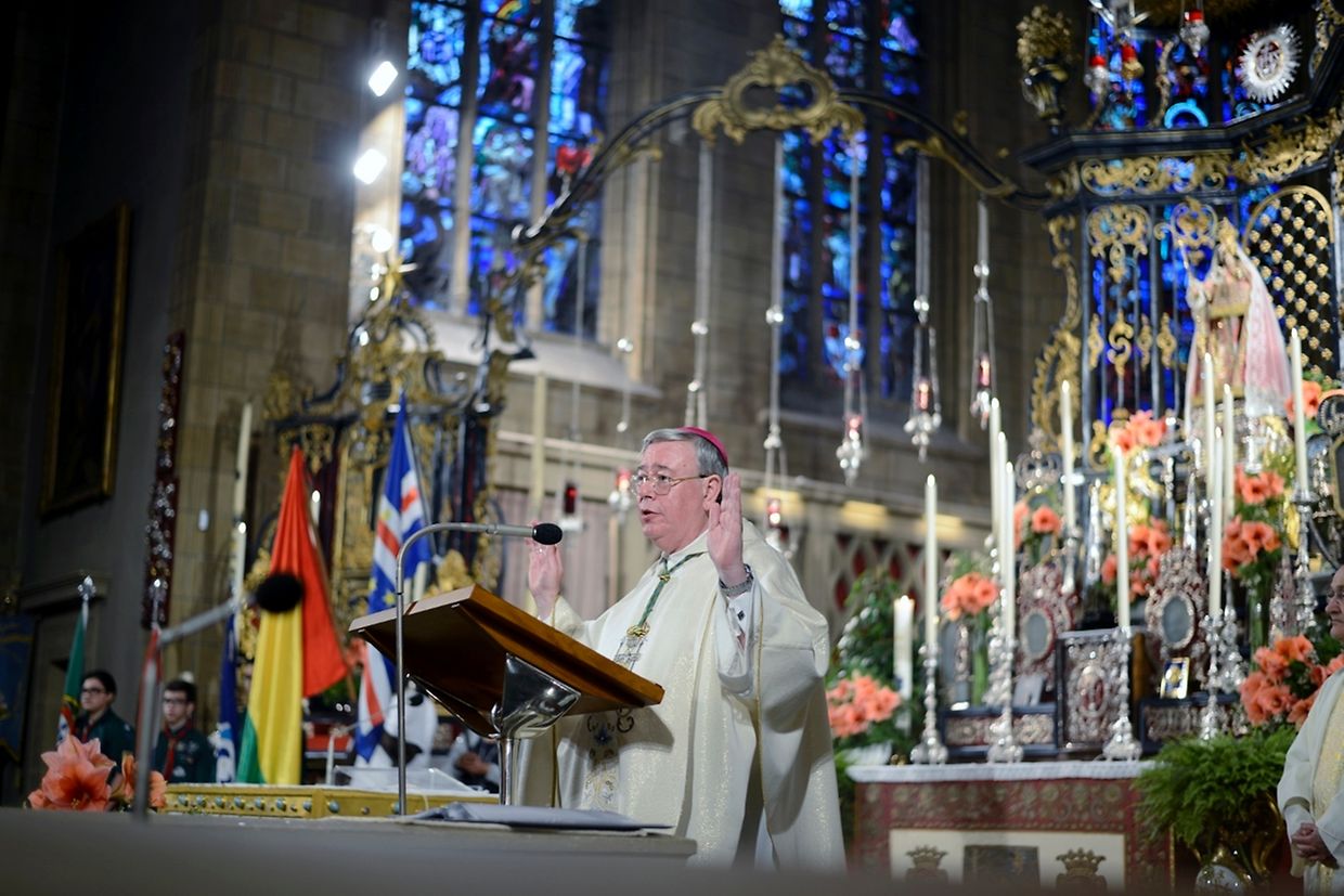 Jean-Claude Hollerich presidiu a missa em português