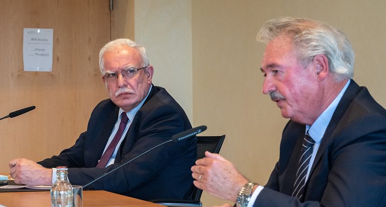 APO , Treffen Jean Asselborn  mit Riad Malki  , Aussenminister Palästina , Schloss Senningen , Foto:Guy Jallay/Luxemburger Wort