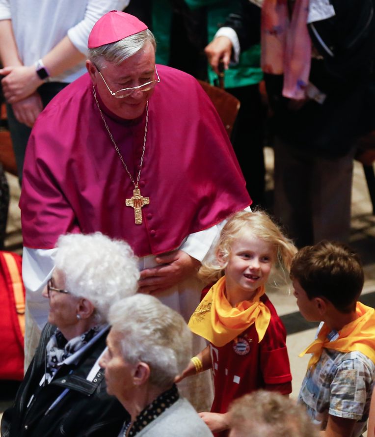 Oktave - Messe für die neuen Pfarreien: Wooltz Saints-Pierre-et-Paul & Öewersauer Saint-Pirmin, Jean-Claude Hollerich, Luxembourg, le 18 Mai 2017. Photo: Chris Karaba